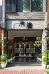 Luna House Hotels in Zuoying District