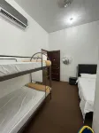 Hotel Ayna Hotels in Kampung Raja