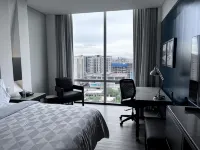 Holiday Inn Bogota Airport Hotels near Planet Comics Bogotá