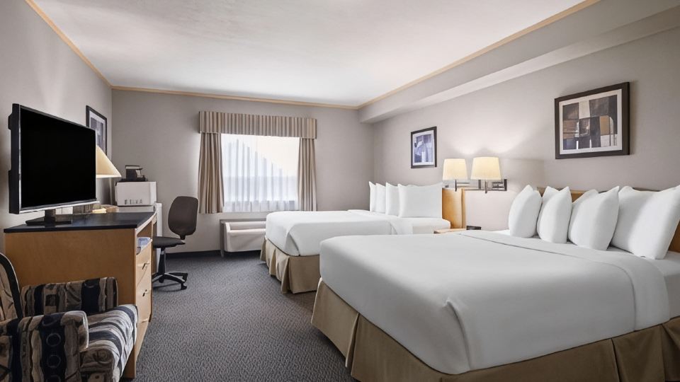 Travelodge by Wyndham Fort McMurray