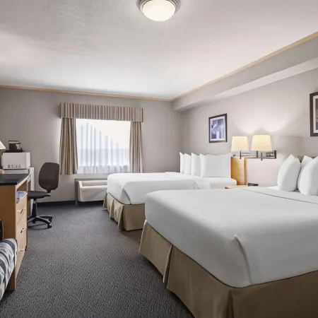 Travelodge by Wyndham Fort McMurray