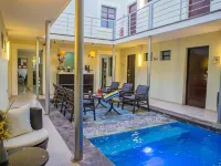 H177 Hotel - Pools