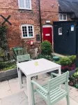 The Three Pigeons Inn Hotels in Banbury