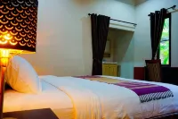 PunYin Hotel Hotels in Chom Thong