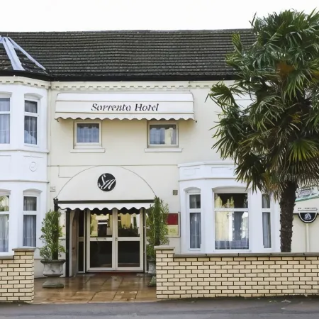 Sorrento Hotel & Restaurant