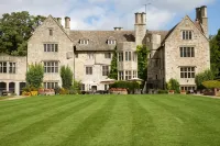 Stonehouse Court Hotel - A Bespoke Hotel Hotels in Fretherne with Saul