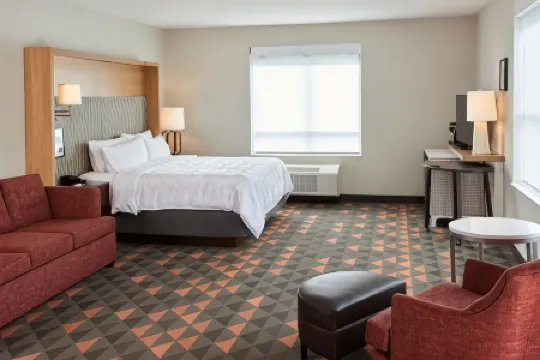 Holiday Inn & Suites PHILADELPHIA W - DREXEL HILL by IHG