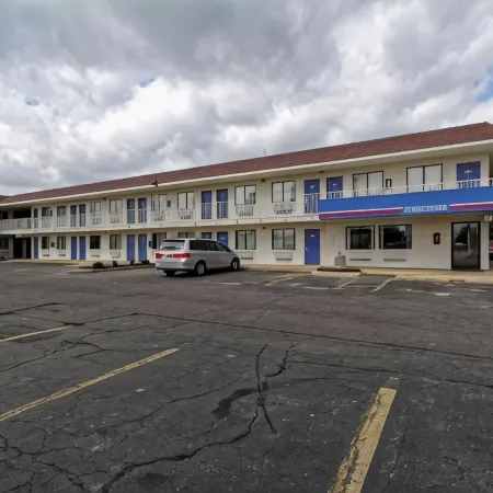 Motel 6 Amherst, Oh - Cleveland West - Lorain