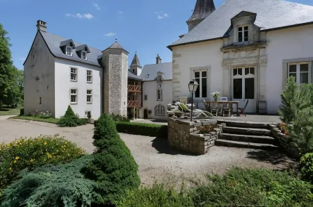Château de Melin - B&B Отели в г. Ноле