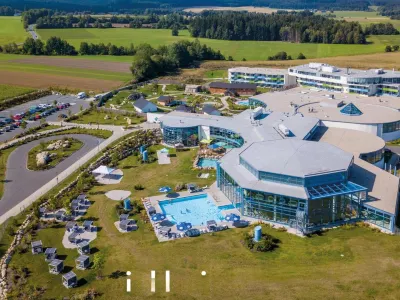 Siebenquell® GesundZeitResort Hotel dekat Waldbad der Stadt Schwarzenbach a.d.Saale "Schiedateich"