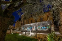 Hôtel de Charme le Chêne Vert Các khách sạn ở Ussac