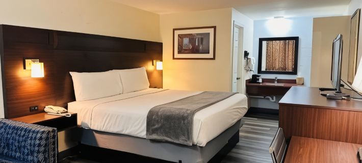 Northwoods Motel Hotels in Whatcom County