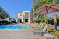 Amazing Pool, Complete Privacy, Amenities and Beach Nearby - Private Pools
