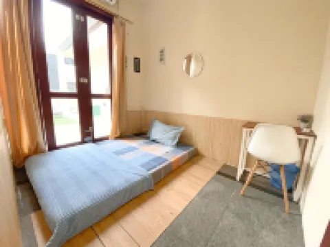 Green Surabaya Homey Syariah Hotels in Gubeng