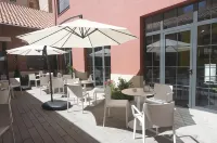 The Book Factory Hostel Hotels in Campiña del Pisuerga