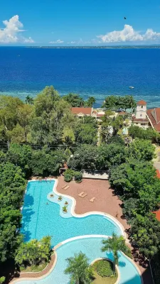 La Mirada Residences