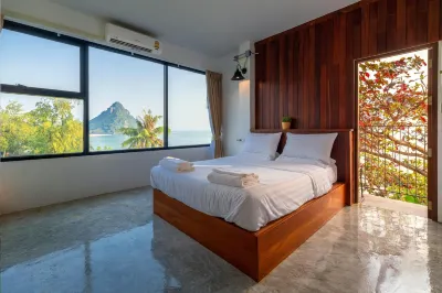 Joy Hotel Hotel dekat Chao Pho Mong Lai Shrine