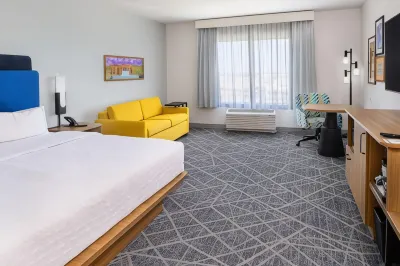 Hampton Inn by Hilton St. Louis Airport