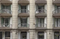 Ola Living Hostal Diagonal -  Privatzimmer