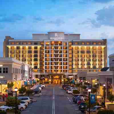 Renaissance Raleigh North Hills Hotel Hotel Exterior