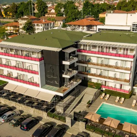 Dafni Plus Hotel