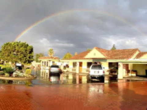 FairBridge Inn & Suites Gateway to Yosemite Hotel di Merced