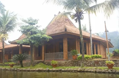 KAMPUNG TURIS RESORT & WATERPARK Hotels in Tegalwaru