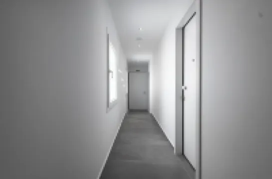 Factory Inn, Nilie Hospitality Mgmt Hotel di 