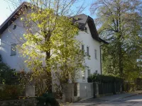 Hotel Hohenstauffen Hôtels à proximité de : Salle de spectacles Affront Theater Salzburg