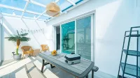 Pohang Uni’s Ocean Pool Villa
