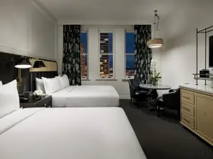 The Candler Hotel Atlanta, Curio Collection by Hilton