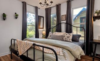 The 1883 Peabody House Bed & Breakfast