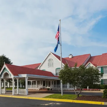 Country Inn & Suites by Radisson, Holland, MI