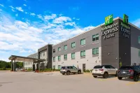Holiday Inn Express & Suites Springdale - Fayetteville Area