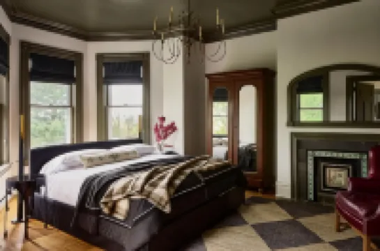 بليند تايجر بيرلينجتون فنادق في 