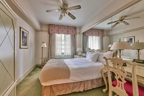 โรงแรมซาน คาลอส - ศูนย์การประชุมในดาวน์ทาวน์