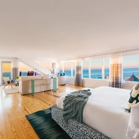 Blue - Inn on the Beach