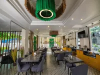 Hue Guh the Porto Candolim Hotels in Marra