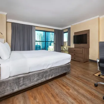 Grand Park Hotel & Suites Downtown Vancouver, Ascend Hotel Collection Hoteles cerca de Christ Church Cathedral