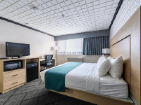 Sternwheeler Hotel & Conference Centre, Trademark by Wyndham Hotels in Whitehorse