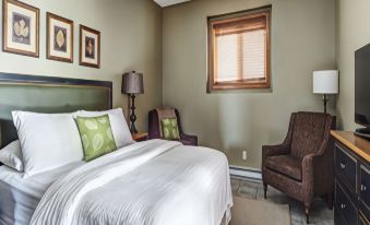 Bighorn Meadows Resort