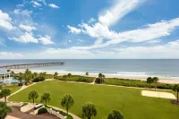 DoubleTree Resort by Hilton Myrtle Beach Oceanfront فنادق في Horry County