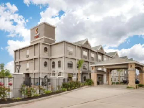 Country Inn & Suites by Radisson, The Woodlands Hotels in Shenandoah