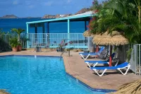 Emerald Beach Resort - Pools
