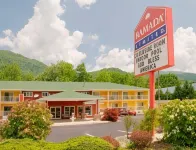 Ramada by Wyndham Maggie Valley Hotels in Haywood County