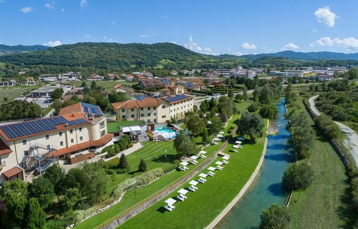 Sport Village Hotel & Spa