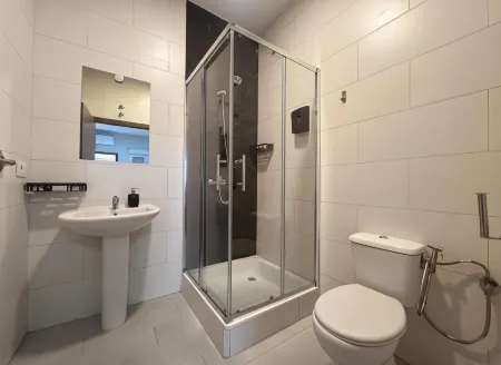 Hostal Pompeya Merida Отели рядом с достопримечательностью «Cripta Santa Eulalia»