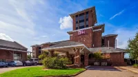 Best Western Plus Coastline Inn