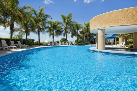 Holiday Inn Queretaro Zona Diamante
