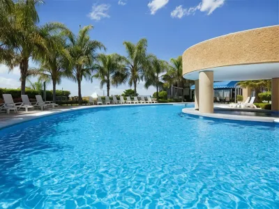 Holiday Inn Queretaro Zona Diamante Các khách sạn gần Leyendas y Mitos de Queretaro